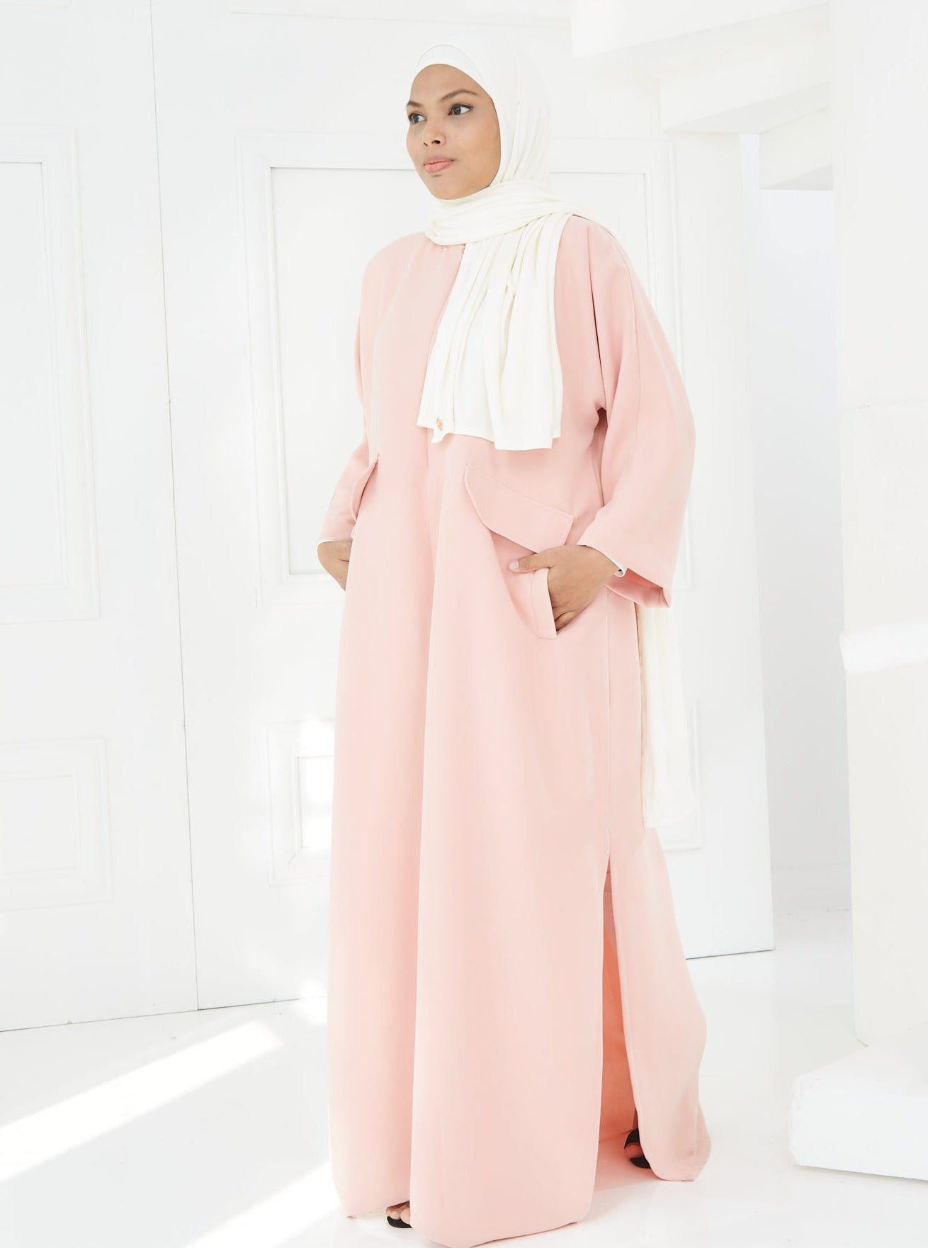 Deyra Jubah Dress