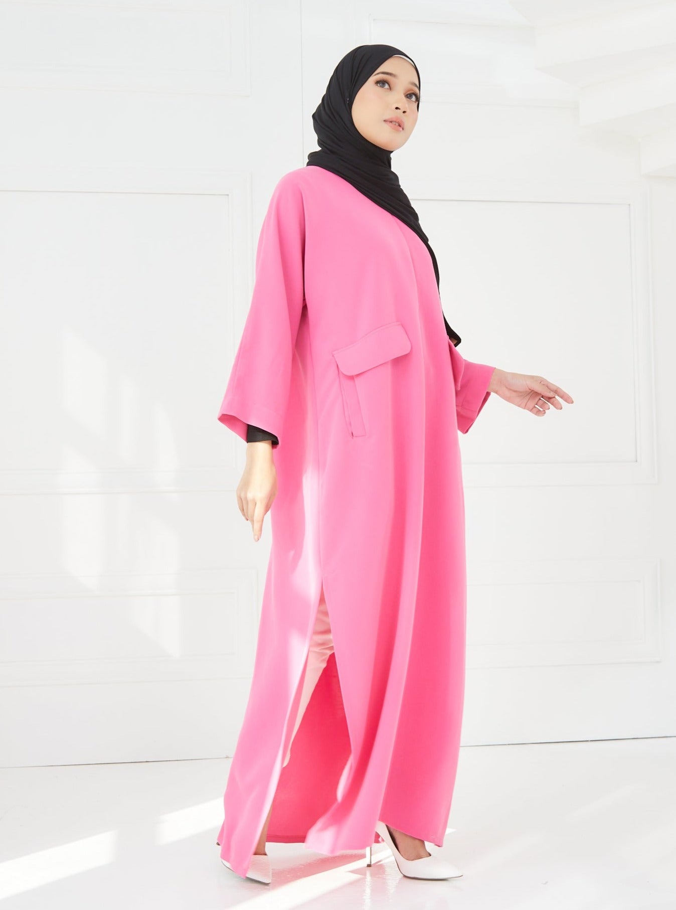 Deyra Jubah Dress