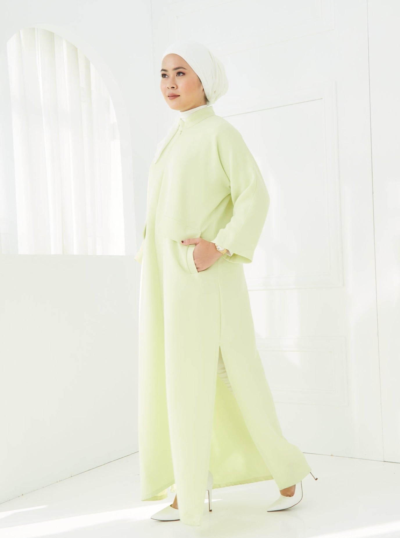 Deyra Jubah Dress